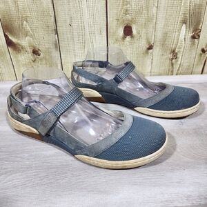 Dansko Raeann Cornflower Blue Suede Mary Jane Shoe Sport Sandal Women's 11.5/12